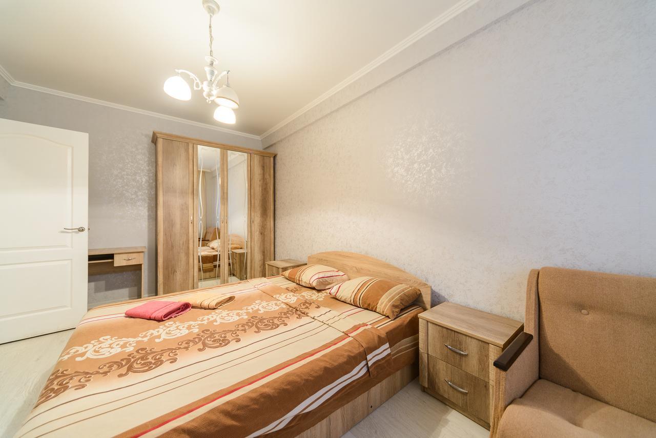 Квартира По Улице Цитадельная, 9 Appartement Kiev Buitenkant foto