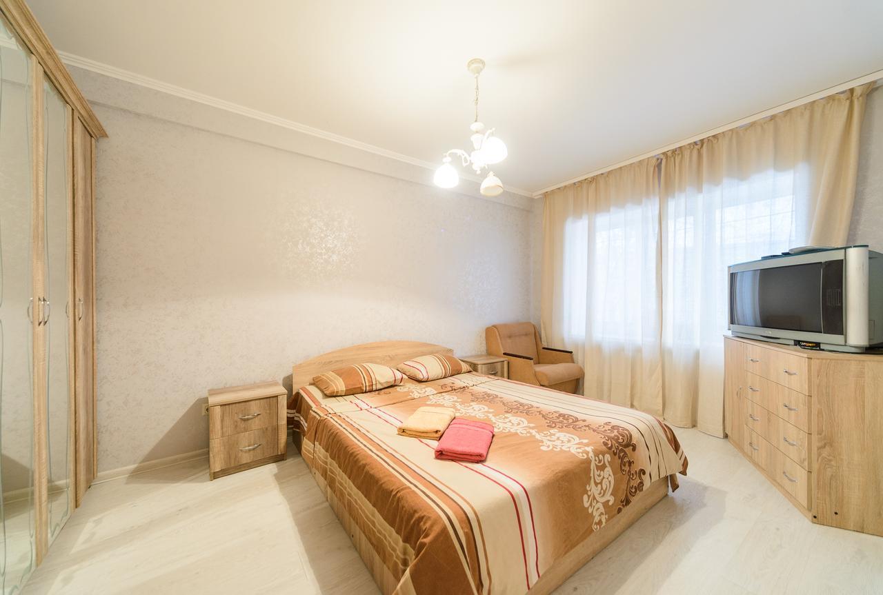 Квартира По Улице Цитадельная, 9 Appartement Kiev Buitenkant foto